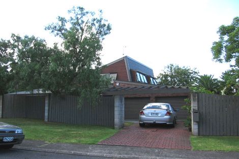 Photo of property in 7 Matanui Street, Northcote, Auckland, 0627