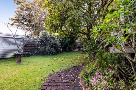 Photo of property in 20 Heaphy Street, Westown, New Plymouth, 4310