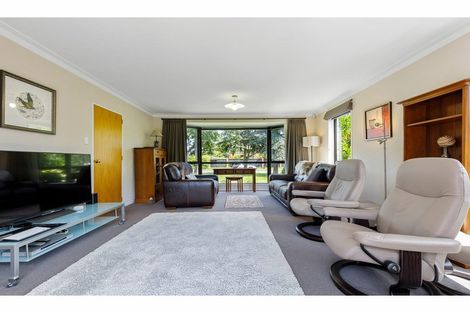 Photo of property in 18 Crosdale Place, Burnside, Christchurch, 8042