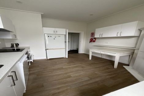 Photo of property in 31 Hobson Crescent, Thorndon, Wellington, 6011