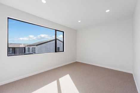Photo of property in 8 Alexander French Close, Silverdale, 0932