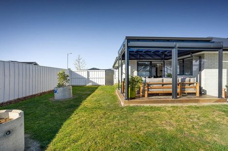 Photo of property in 5 Kaka Place, Halswell, Christchurch, 8025
