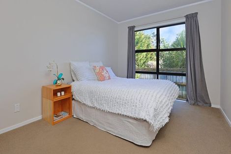 Photo of property in 2/103 Sturges Road, Henderson, Auckland, 0612