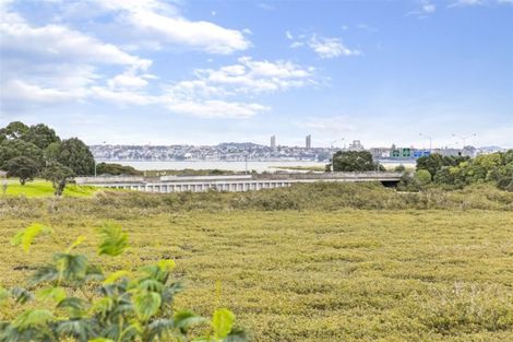 Photo of property in 1/47 Bracken Avenue, Takapuna, Auckland, 0622