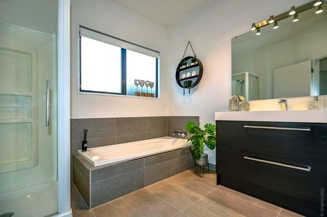 Photo of property in 66 Milns Road, Halswell, Christchurch, 8025