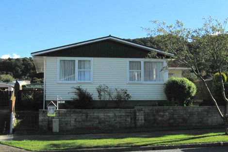 Photo of property in 57 Momona Street, Wainuiomata, Lower Hutt, 5014