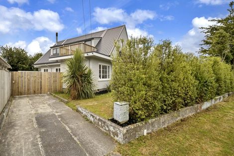 Photo of property in 27 Tavender Street, Woolston, Christchurch, 8023
