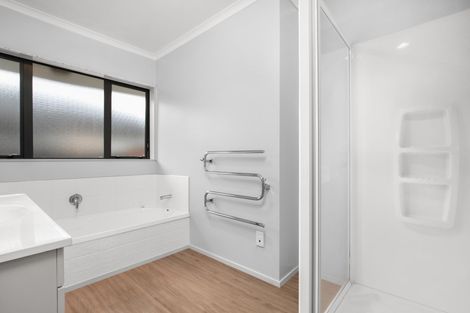 Photo of property in 77 John Street, Pukekohe, 2120