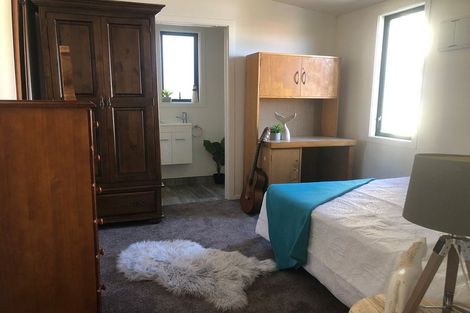 Photo of property in 25a Howe Street, Howick, Auckland, 2014