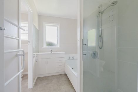 Photo of property in 10 Erika Place, Fairview Downs, Hamilton, 3214