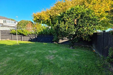 Photo of property in 39a Myres Street, Otumoetai, Tauranga, 3110
