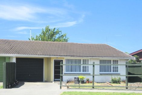 Photo of property in 1/18 De Bloge Place, Burwood, Christchurch, 8061