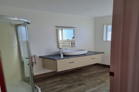 Photo of property in 70 Kohe Street, Parahaki, Whangarei, 0112