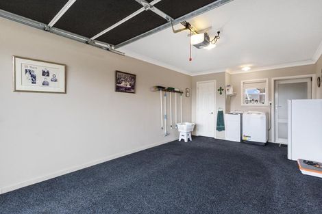 Photo of property in 10 Walter Court, Cambridge, 3434