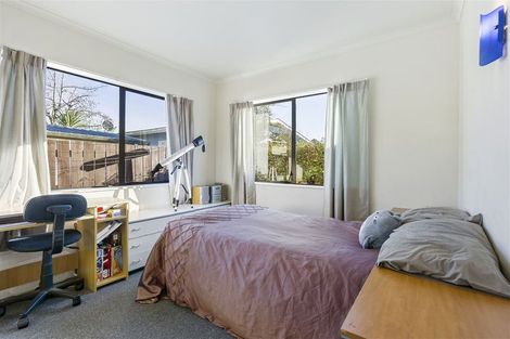 Photo of property in 37 Minaret Drive, Bucklands Beach, Auckland, 2014