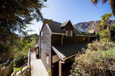 Photo of property in 24 Mcmillan Road, Arthurs Point, Queenstown, 9371