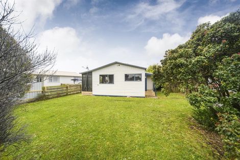 Photo of property in 6 Purnell Place, Marton, 4710