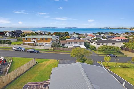 Photo of property in 3 Awatere Place, Snells Beach, 0920
