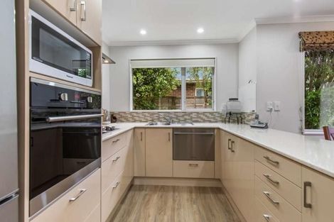 Photo of property in 53a Oxford Street, Tawa, Wellington, 5028