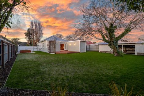 Photo of property in 354 Keyes Road, New Brighton, Christchurch, 8083
