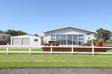 Photo of property in 22/20 Mace Terrace, Oakura, 4314