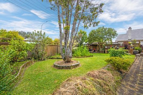 Photo of property in 56 Fruitvale Road, New Lynn, Auckland, 0600