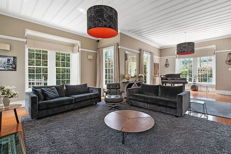 Photo of property in 52 Hinemoa Street, Birkenhead, Auckland, 0626