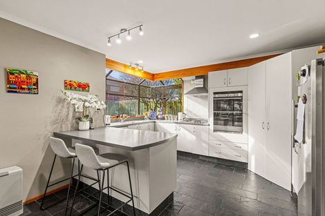 Photo of property in 33 Cherrywood Place, Redwood, Christchurch, 8051