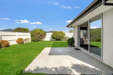 Photo of property in 14 Saint Adela Place, Woolston, Christchurch, 8062