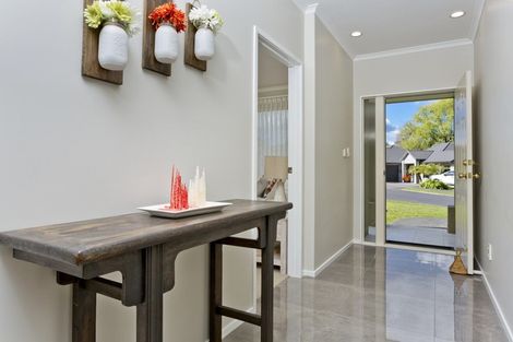 Photo of property in 7 Admirals Court Drive, Greenhithe, Auckland, 0632