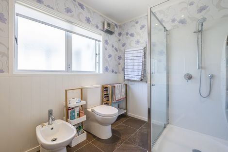 Photo of property in 3 Eatwell Avenue, Paraparaumu Beach, Paraparaumu, 5032