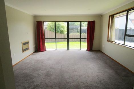 Photo of property in 3/270 Riccarton Road, Upper Riccarton, Christchurch, 8041