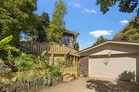 Photo of property in 6 Punga Place, Whitianga, 3510