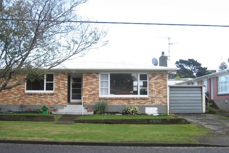 Photo of property in 13 Alexander Road, Raumati Beach, Paraparaumu, 5032