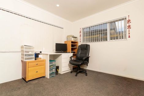 Photo of property in 6 Orona Way, Papatoetoe, Auckland, 2025
