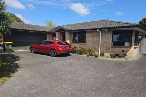 Photo of property in 17a Cameron Street, Papakura, 2110