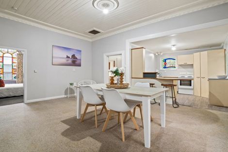 Photo of property in 112 Glen Road, The Glen, Dunedin, 9011