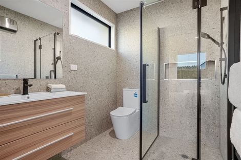 Photo of property in 8 Millhaven Place, Casebrook, Christchurch, 8051