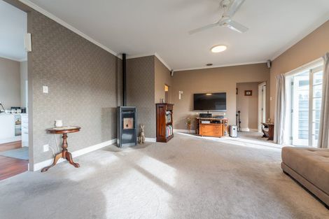 Photo of property in 60 Manse Road, Pleasant Point, 7983