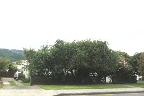 Photo of property in 35 Hillside Drive, Maoribank, Upper Hutt, 5018