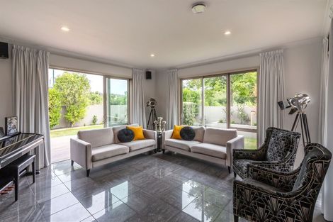 Photo of property in 68 Coolspring Way, Redwood, Christchurch, 8051