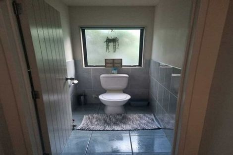 Photo of property in 7b Reynolds Place, Torbay, Auckland, 0630