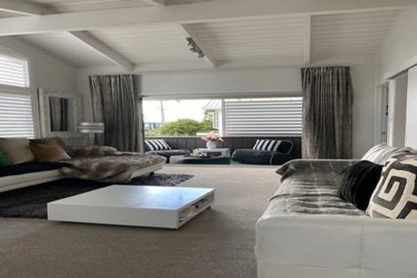 Photo of property in 1/11 Cecil Road, Milford, Auckland, 0620