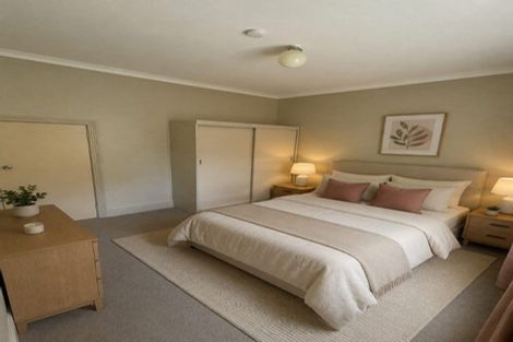 Photo of property in 32 Bonithon Avenue, Moturoa, New Plymouth, 4310