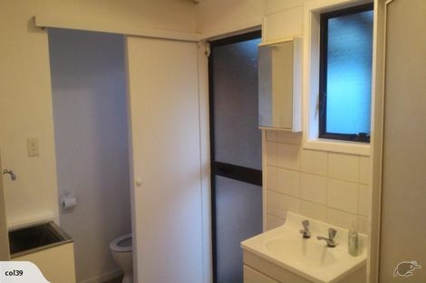 Photo of property in 1/53 Newington Road, Henderson, Auckland, 0612