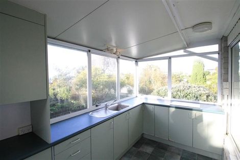 Photo of property in 30 Killarney Avenue, Torbay, Auckland, 0630