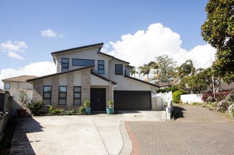 Photo of property in 43b Redoubt Road, Goodwood Heights, Auckland, 2105