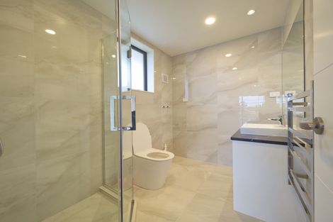 Photo of property in 31 Vazey Way, Hobsonville, Auckland, 0618