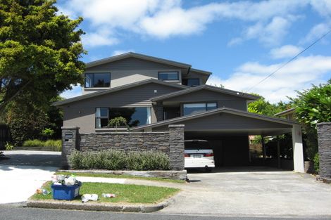 Photo of property in 2 Roose Avenue, Pukekohe, 2120
