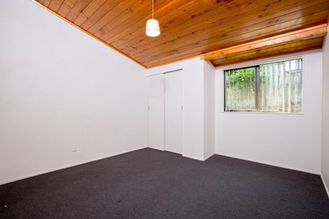 Photo of property in 8b Capricorn Place, Glen Eden, Auckland, 0602
